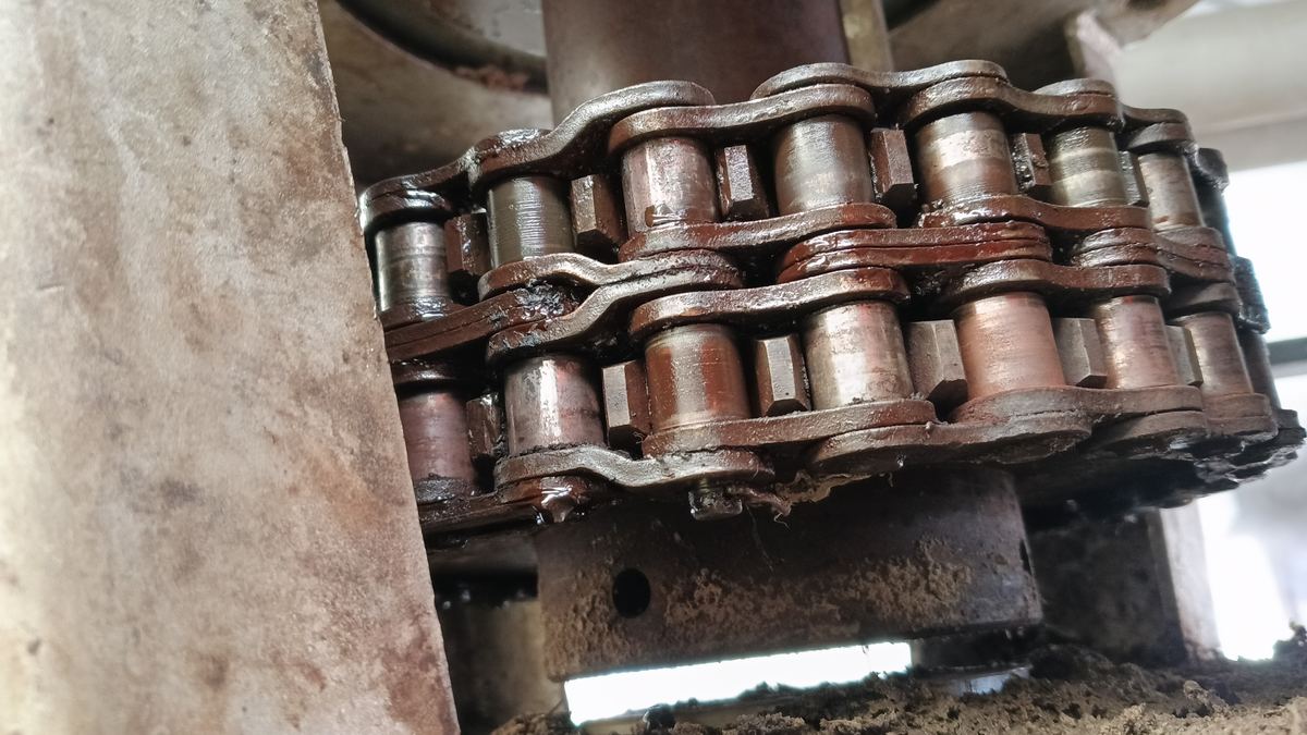 Montaje de motor y acoplamiento — caso 56